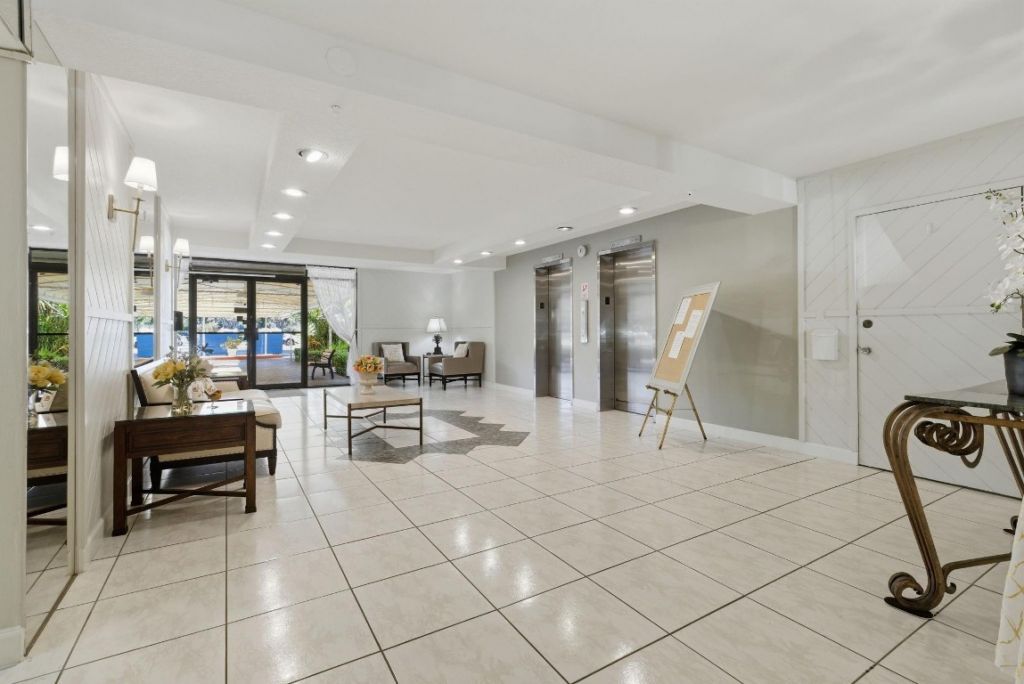 3051 N Course Drive, Unit 309, Pompano Beach, FL 33069 Photo