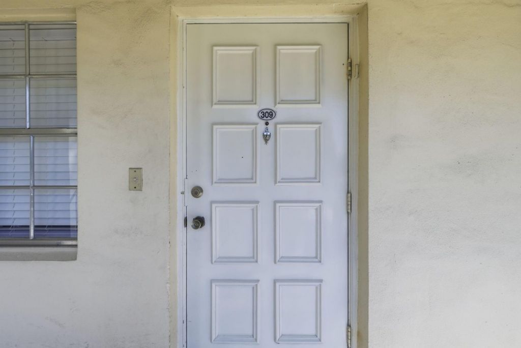 3051 N Course Drive, Unit 309, Pompano Beach, FL 33069 Photo