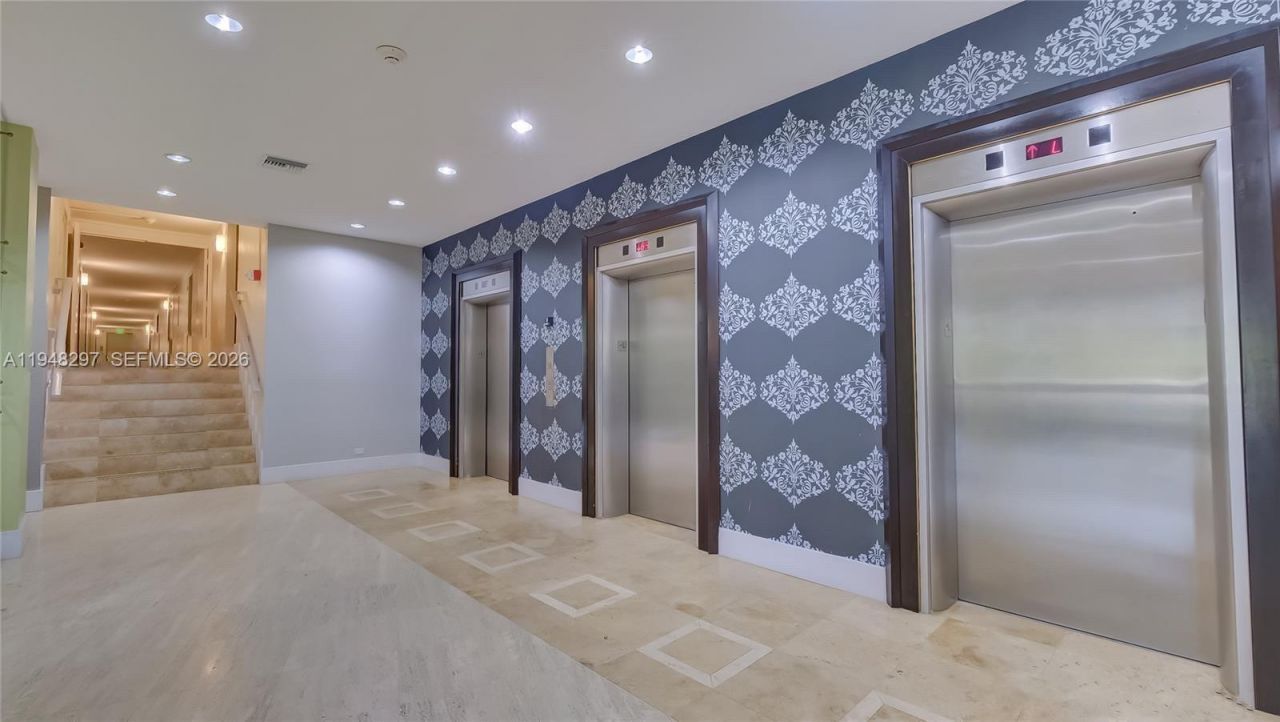 7441 Wayne Ave, Unit 8P, Miami Beach, FL 33141 Photo