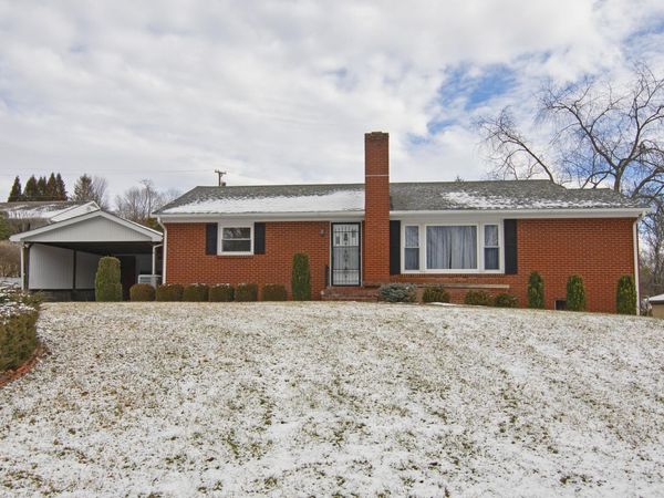 405 Alderson Street, Lewisburg, WV 24901