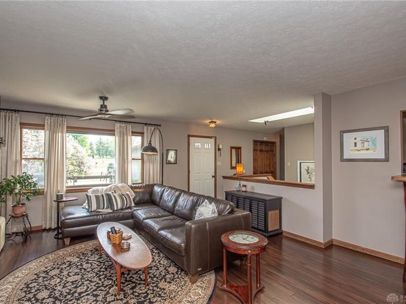 751 Lakengren Drive, Eaton, OH 45320 Photo 8