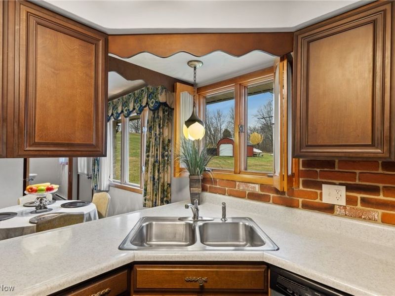 6239 State Route 152, Richmond, OH 43944 Photo 12