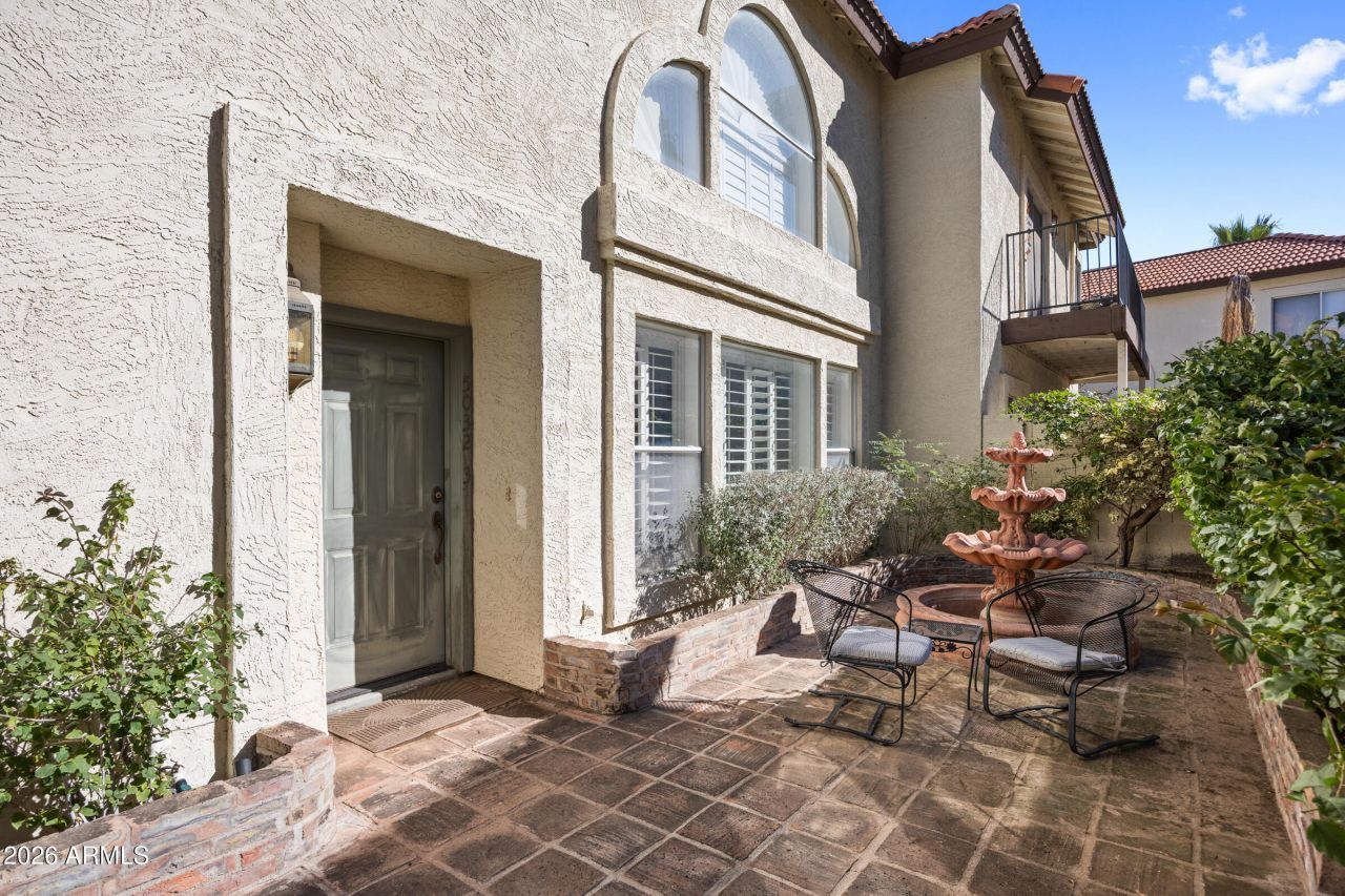 5032 E Siesta Drive, Unit 3, Phoenix, AZ 85044 Main Photo