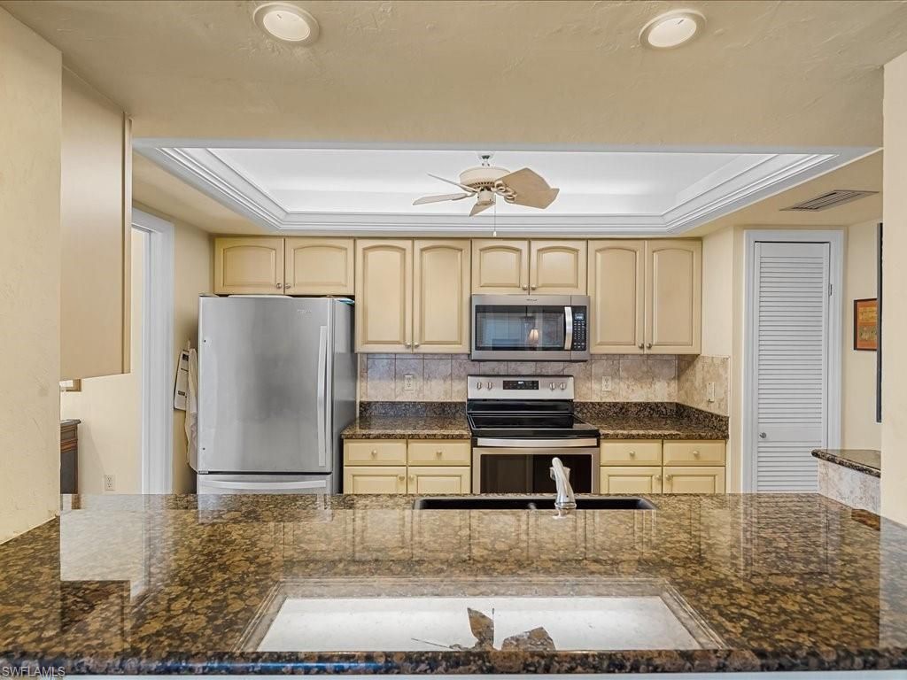 10482 Gulf Shore Dr, Unit 233, Naples, FL 34108 Photo