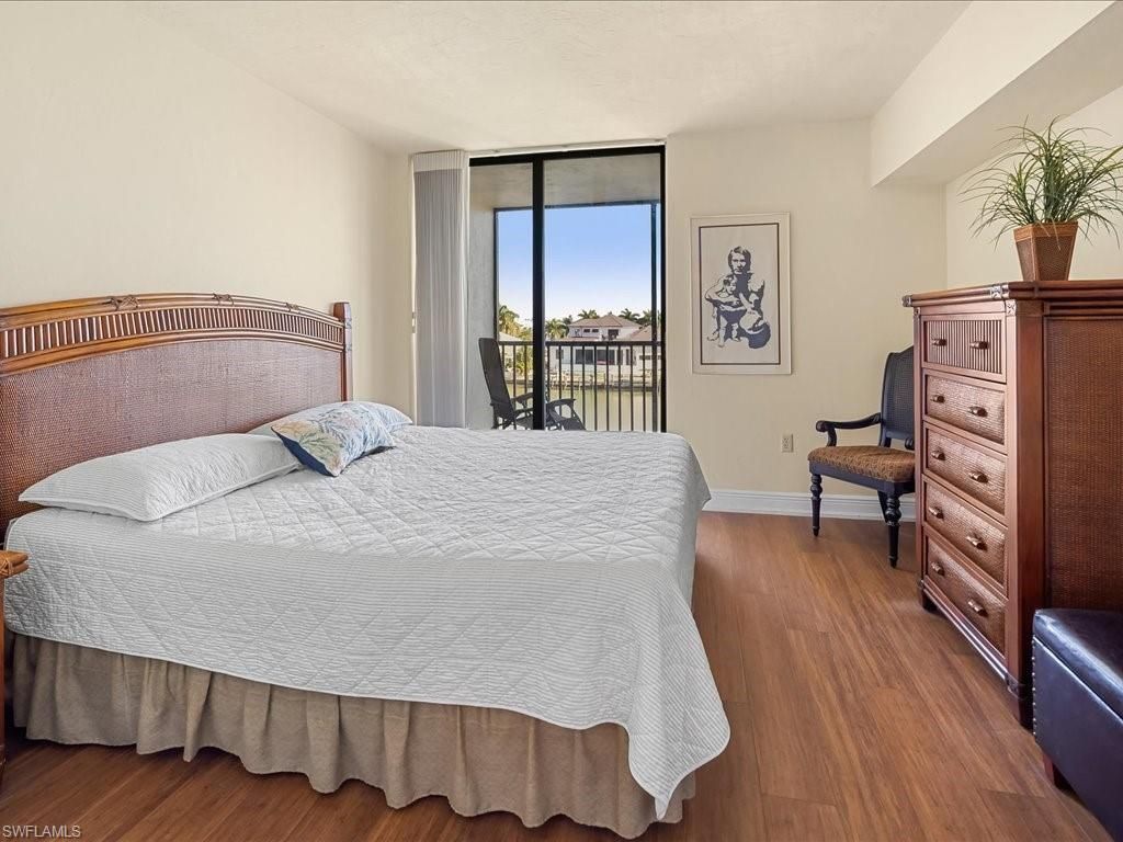 10482 Gulf Shore Dr, Unit 233, Naples, FL 34108 Photo