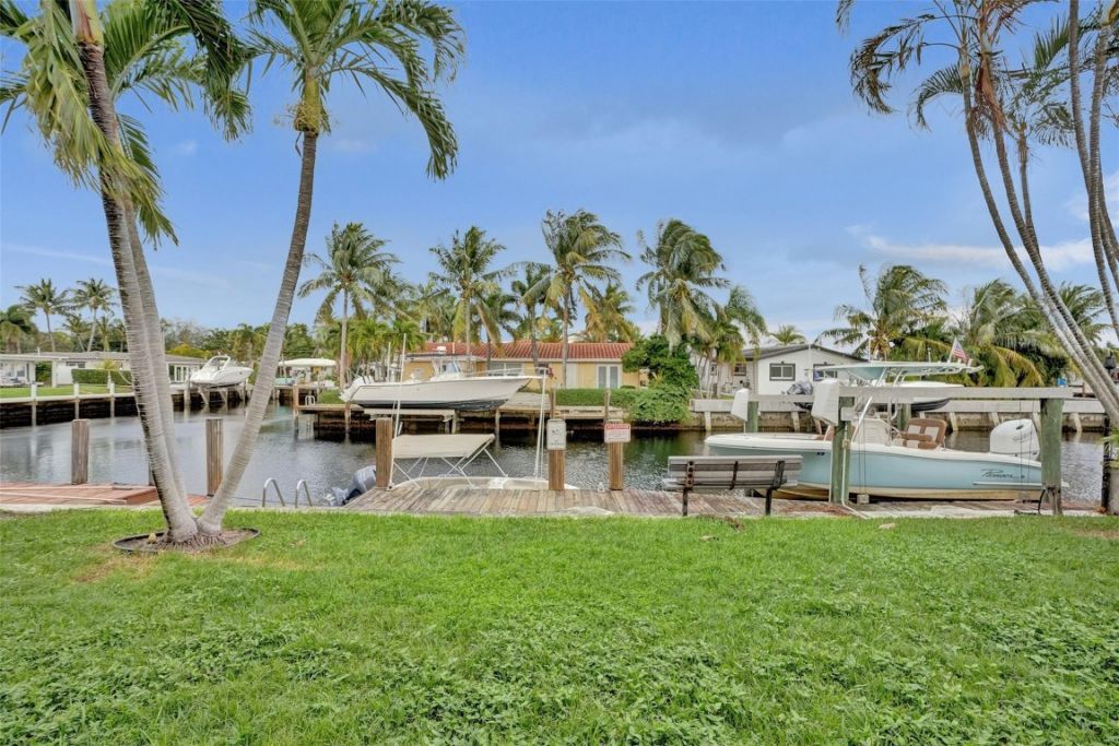 301 E Mcnab Road, Unit 115, Pompano Beach, FL 33060 Photo