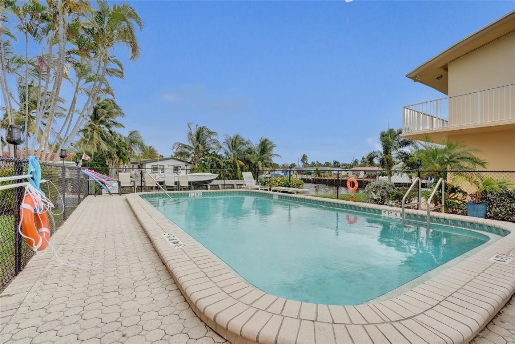 301 E Mcnab Road, Unit 115, Pompano Beach, FL 33060 Photo