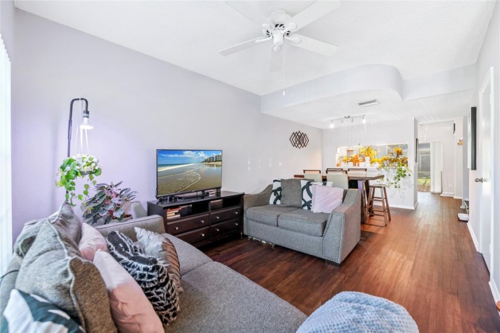 11000 Middle Golf Court, Tamarac, FL 33321 Photo