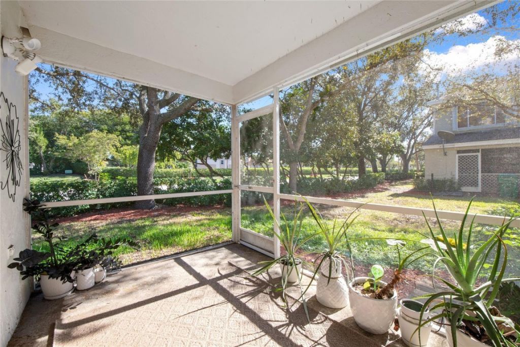 11000 Middle Golf Court, Tamarac, FL 33321 Photo