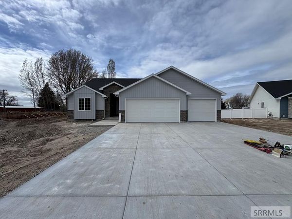 394 Wind River Circle, SHELLEY, ID 83274