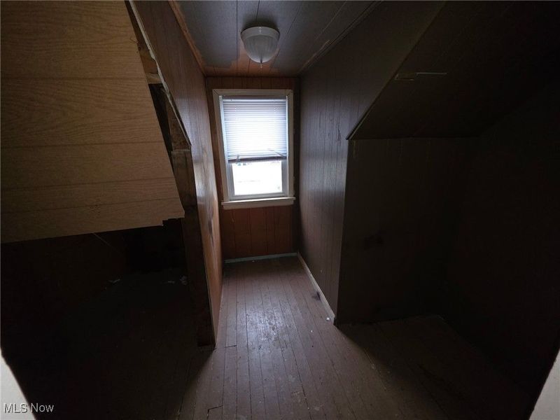 3852 Lee Heights Boulevard, Cleveland, OH 44128 Photo 29