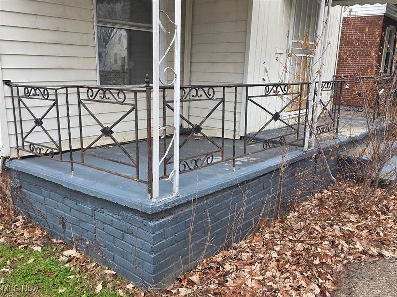 3852 Lee Heights Boulevard, Cleveland, OH 44128 Photo 5