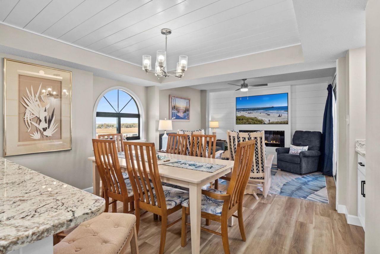 6100 N Ocean Blvd. Photo 11