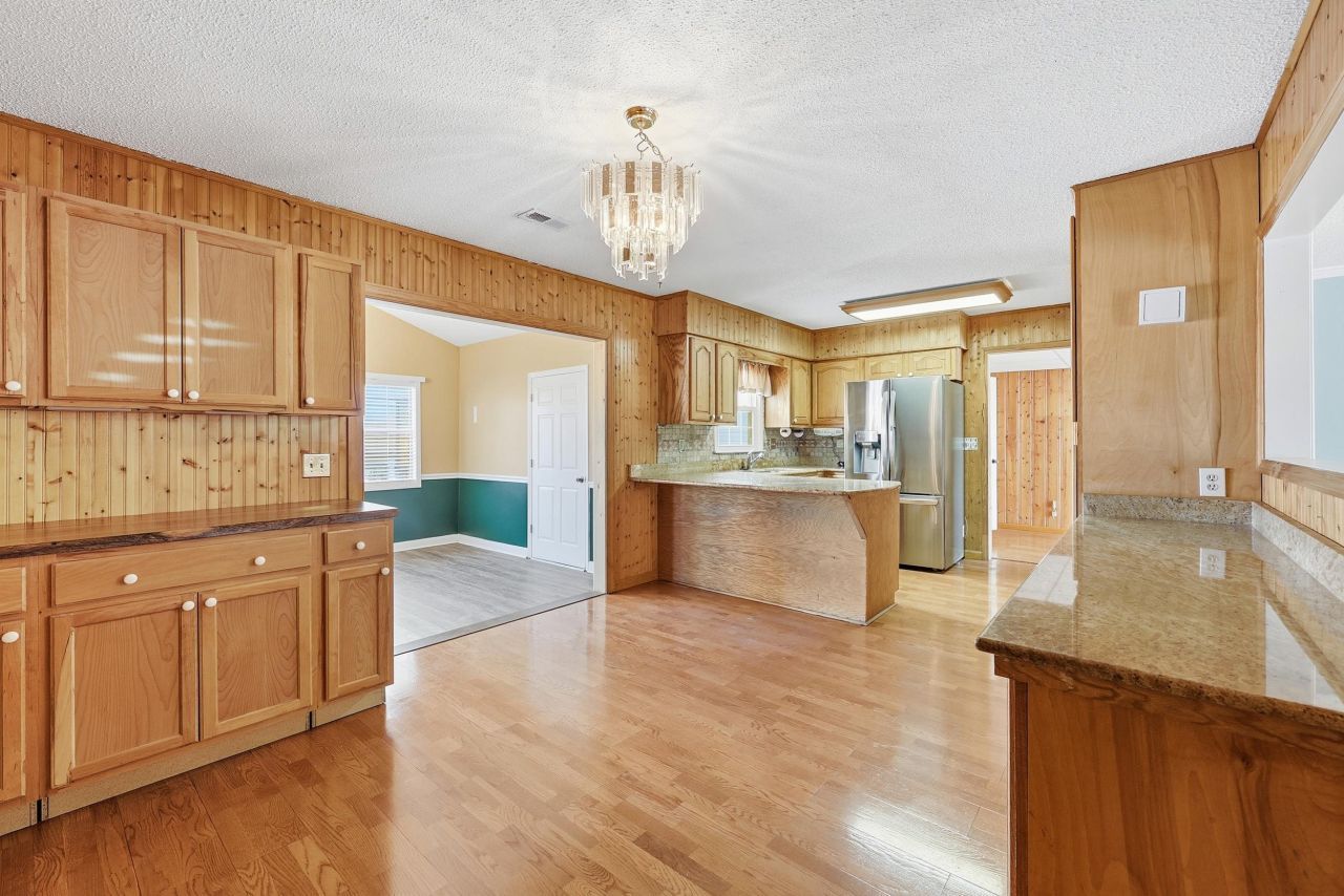 708 Luttie Rd. Photo 15