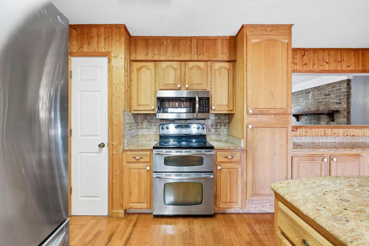 708 Luttie Rd. Photo 18