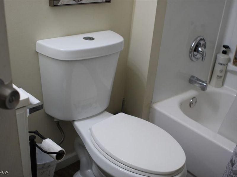 4100 Mapledale Avenue, Cleveland, OH 44109 Photo 11