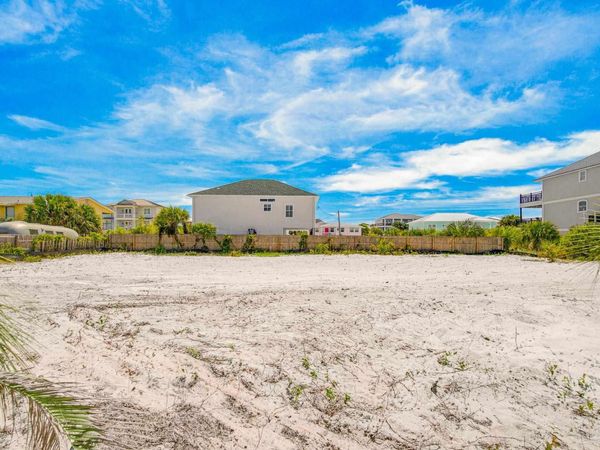 708 Via Deluna Dr, Pensacola Beach, FL 32561