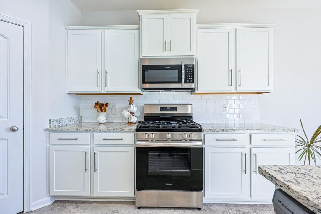 2821 Rivolet Dr. Photo 7