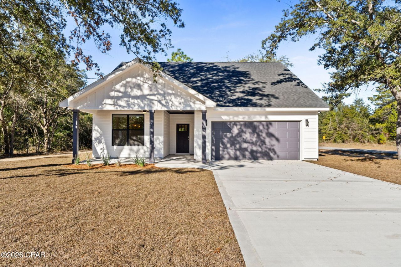 3996 Dumas Lane, Chipley, FL 32428 Main Photo