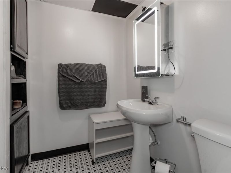 30116 Barjode Road, Willowick, OH 44095 Photo 14