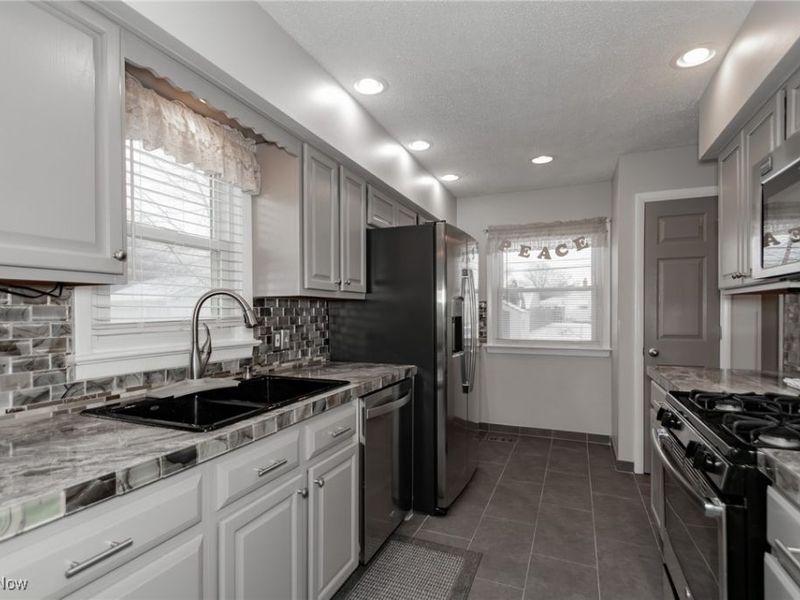 30116 Barjode Road, Willowick, OH 44095 Photo 25