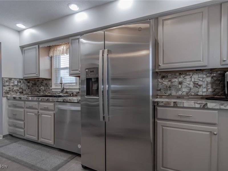 30116 Barjode Road, Willowick, OH 44095 Photo 27