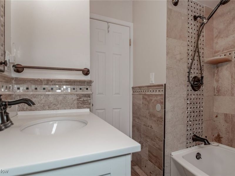 30116 Barjode Road, Willowick, OH 44095 Photo 7