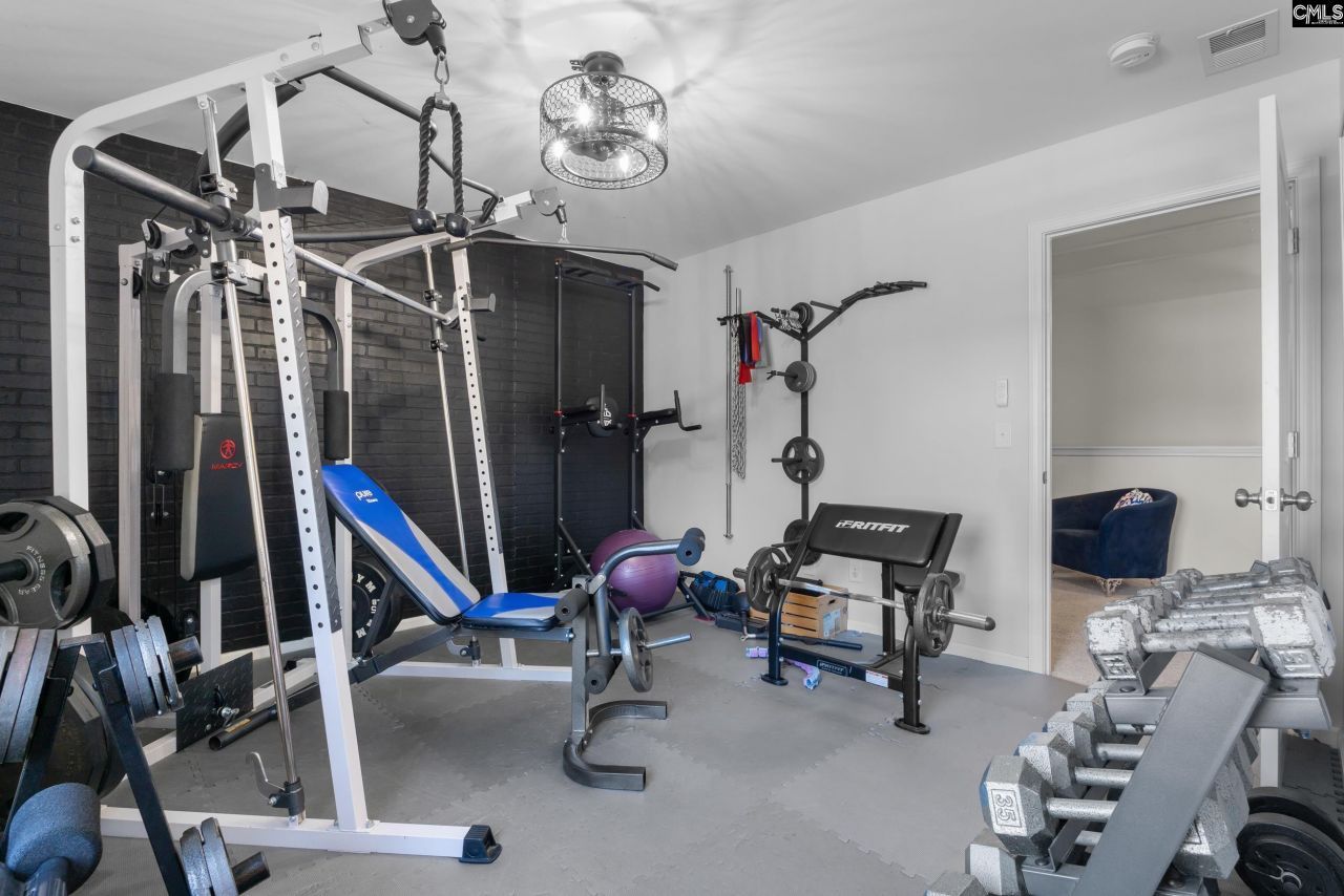 649 Upper Trail Photo 35