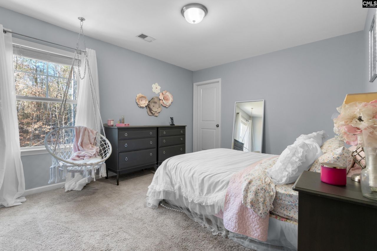 649 Upper Trail Photo 39