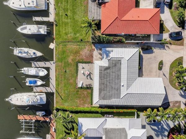 752 Lagoon Drive, North Palm Beach, FL 33408