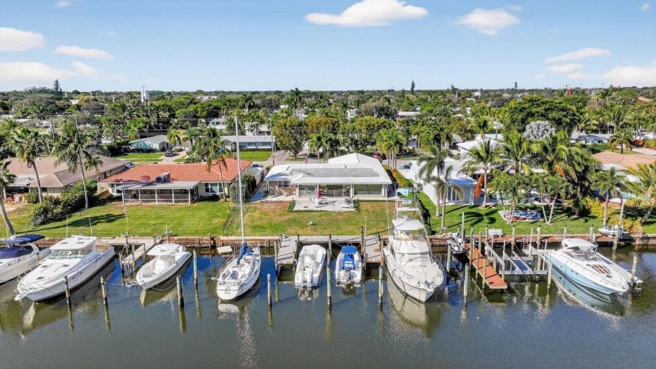 752 Lagoon Drive, North Palm Beach, FL 33408 Photo