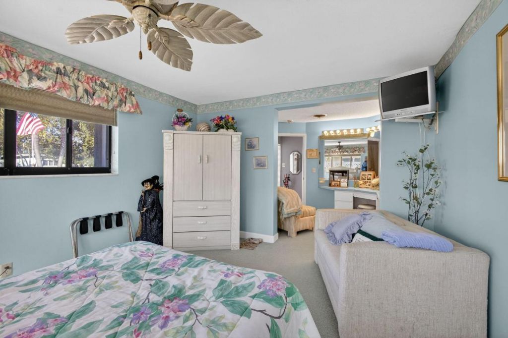 752 Lagoon Drive, North Palm Beach, FL 33408 Photo