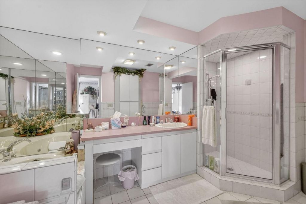 752 Lagoon Drive, North Palm Beach, FL 33408 Photo