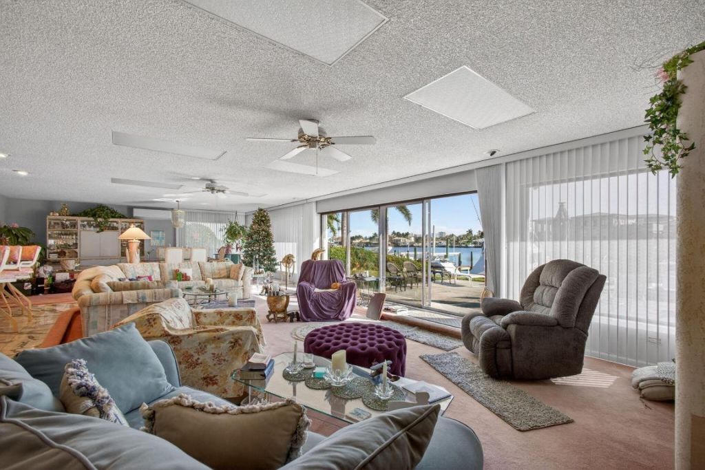 752 Lagoon Drive, North Palm Beach, FL 33408 Photo