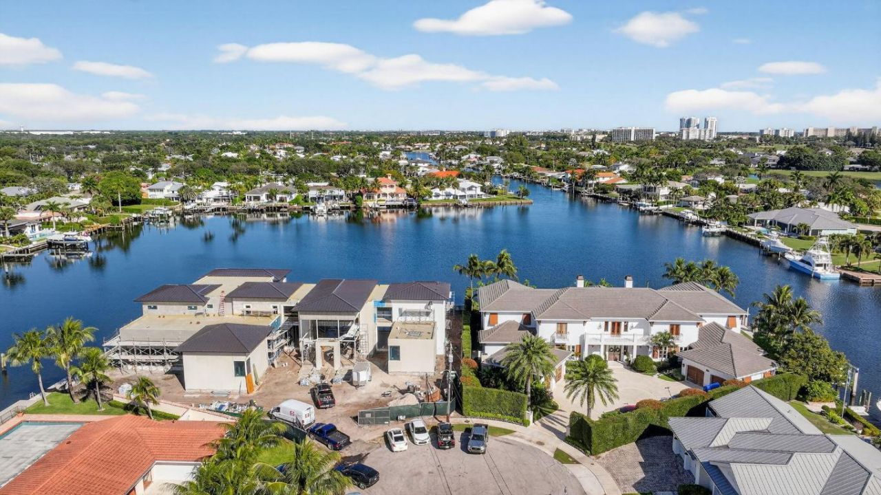 752 Lagoon Drive, North Palm Beach, FL 33408 Photo