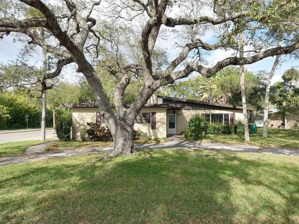 150 W ALACHUA LANE, COCOA BEACH, FL 32931