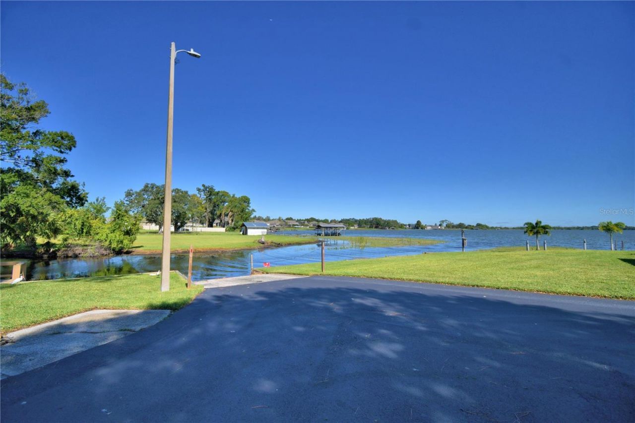 172 Bonnie Drive, Auburndale, FL 33823 Photo