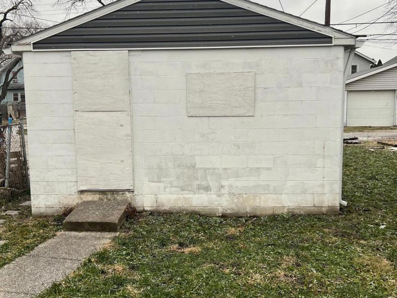 460 S Richardson Avenue, Columbus, OH 43204 Photo 2