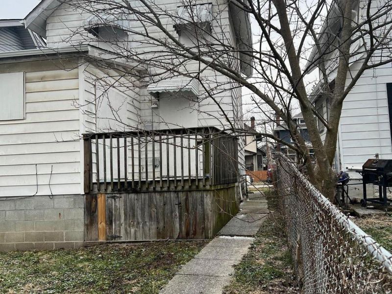 460 S Richardson Avenue, Columbus, OH 43204 Photo 3