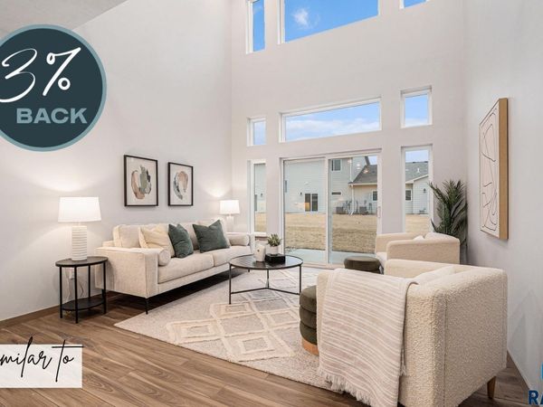 5716 E Marley Pl, Sioux Falls, SD 57108