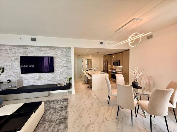 2000 Metropica Way, Unit 1409, Sunrise, FL 33323