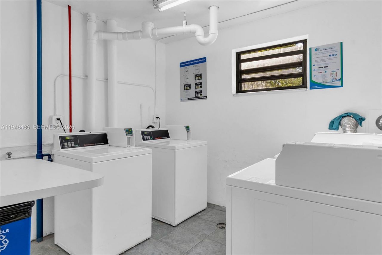 16909 N Bay Rd, Unit 217, Sunny Isles Beach, FL 33160 Photo