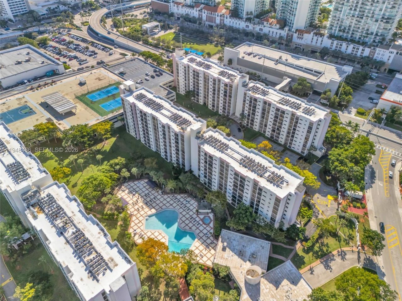 16909 N Bay Rd, Unit 217, Sunny Isles Beach, FL 33160 Photo