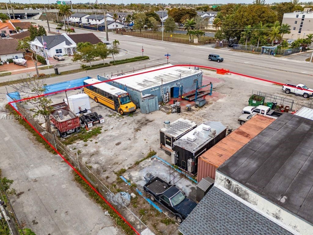 11480 W Flagler St, Sweetwater, FL 33174 Photo