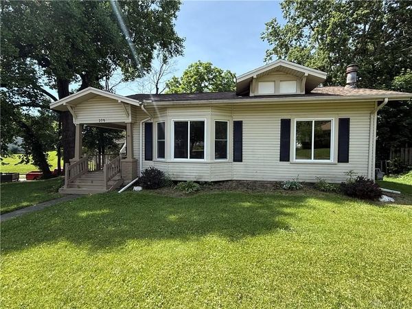 275 Ridge Road, Springfield, OH 45503