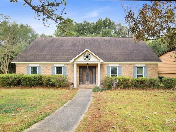 5770 Chester Court, Mobile, AL 36609