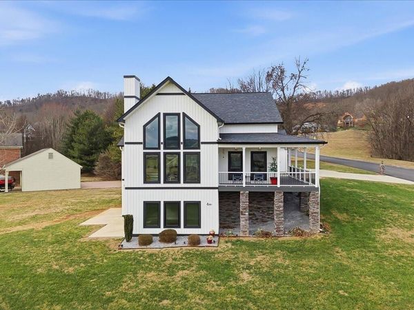 5017 Serenity Drive, Mooresburg, TN 37811
