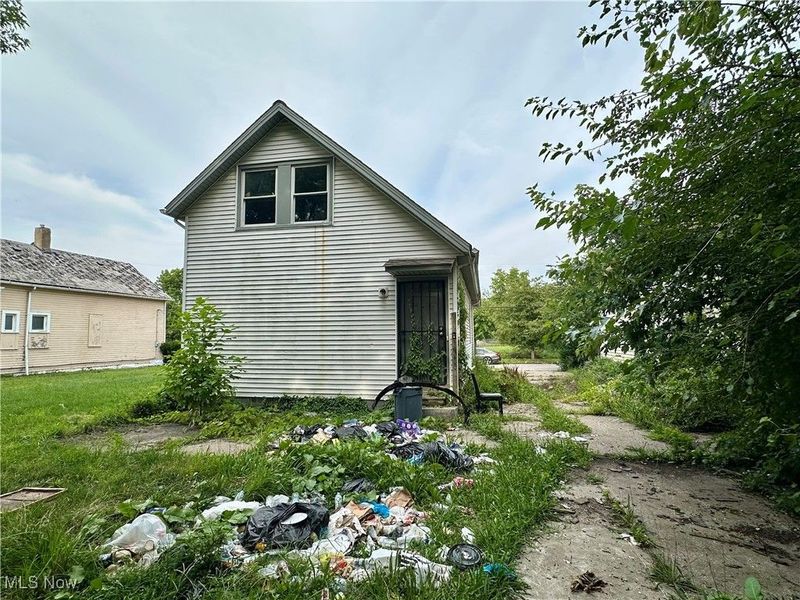 3348 E 66th Street, Cleveland, OH 44127 Photo 8