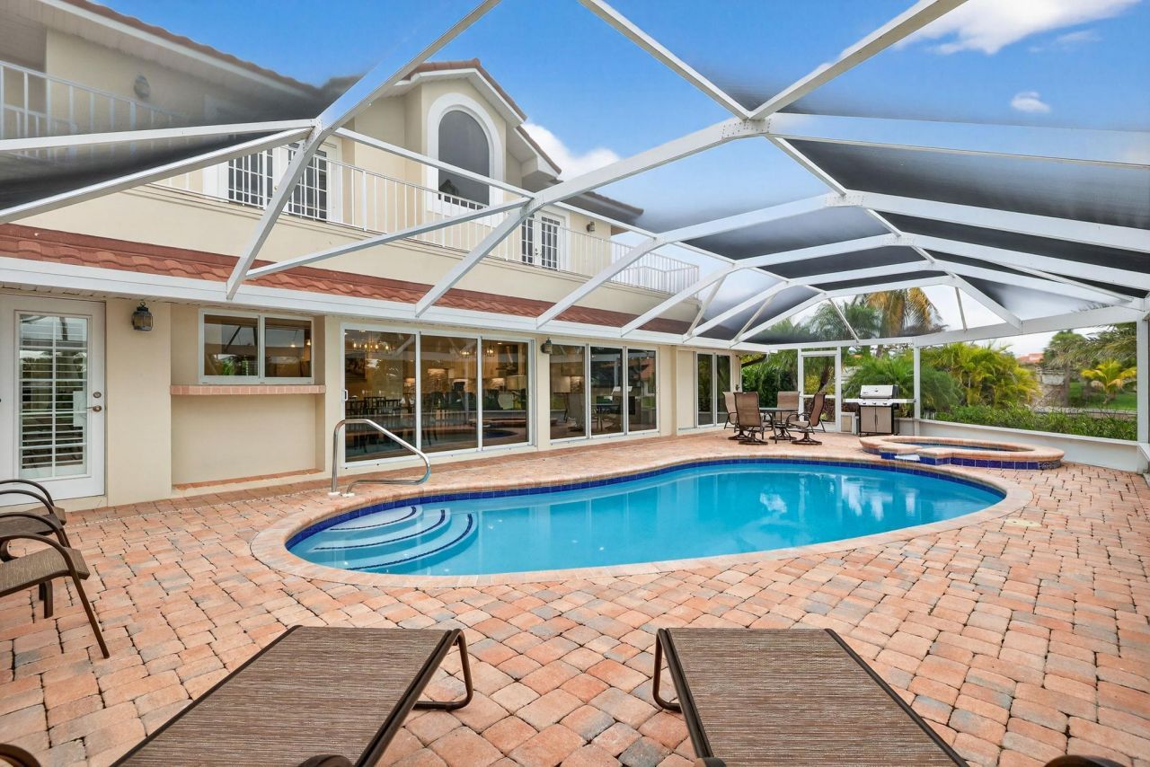819 Tulip Ln, Sanibel, FL 33957 Photo