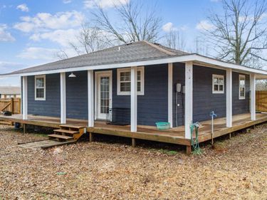 396 SE Cherokee Street, Bluejacket, OK 74333